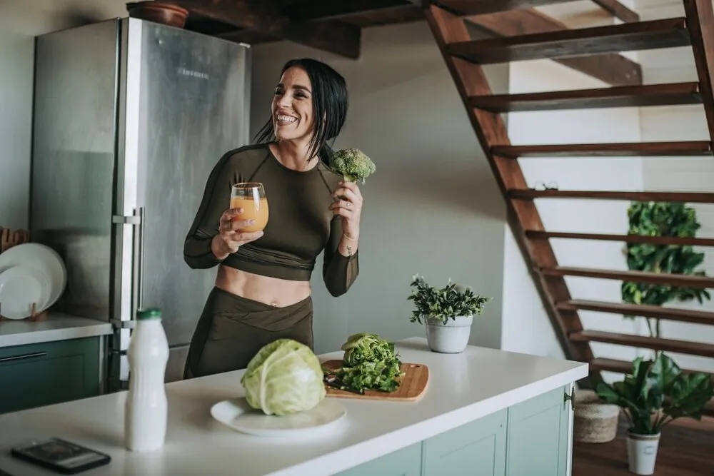 active-adult-attractive-beautiful-blog-blogger-body-breast-broccoli-brunette-cabbage-calories-candid_t20_QKKQwE.jpg